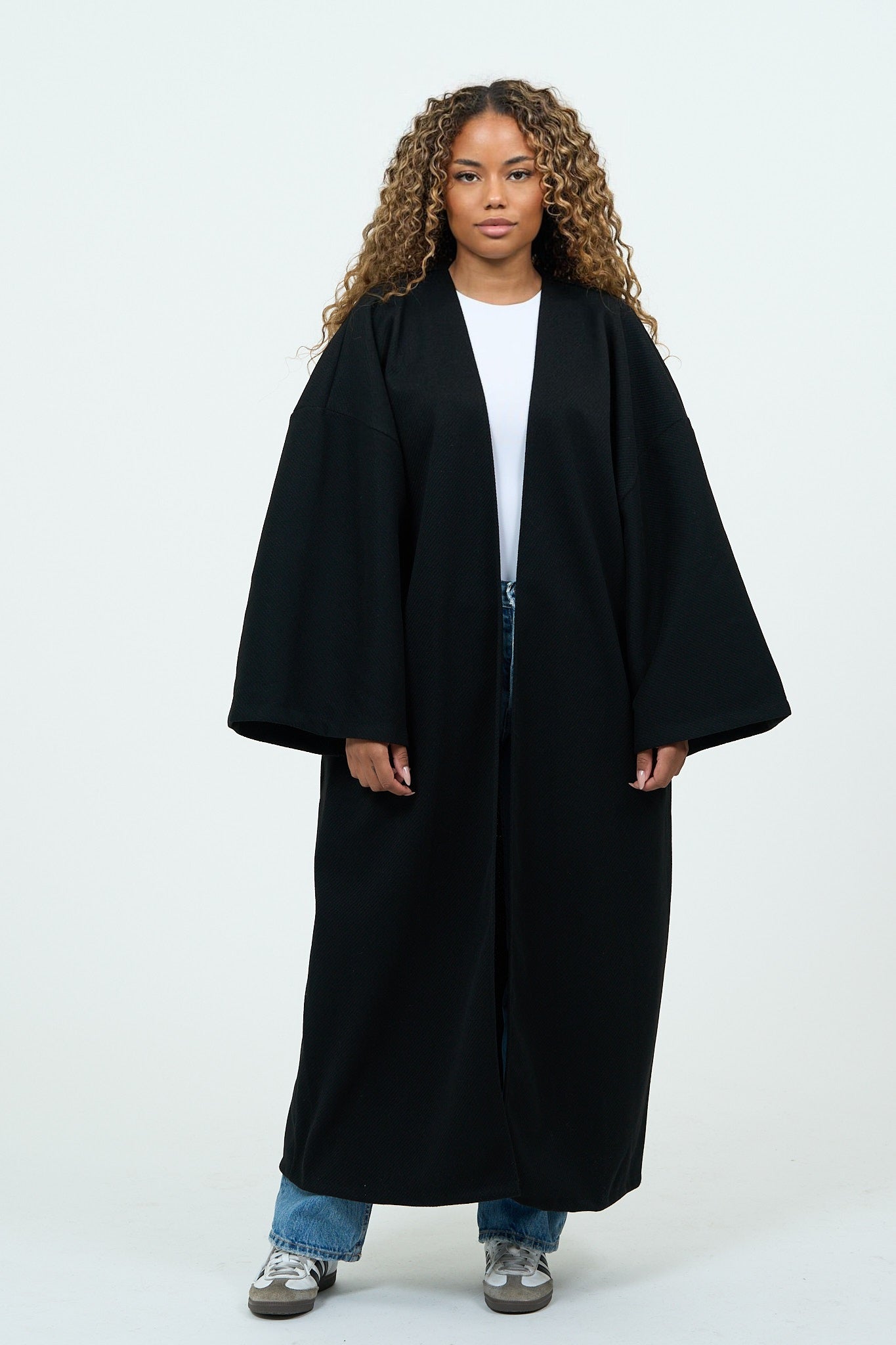 Basic Black Thick Kimono